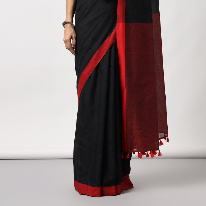 Black Colorblocked Mulmul Cotton Pre-stitched Ready to Wear Saree with Pocket