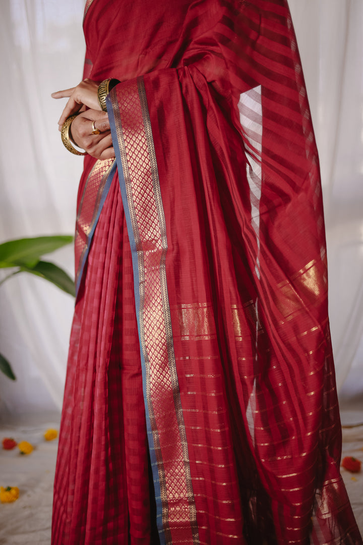 Red Pure Silk Cotton Maheshwari Saree