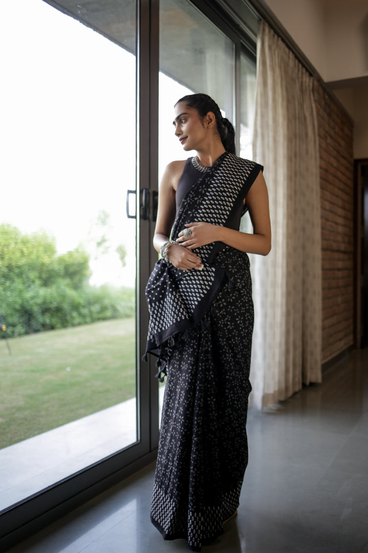 Luna Hand Block Print Mulmul Cotton Pre-stitched Ready to Wear Saree with Pocket