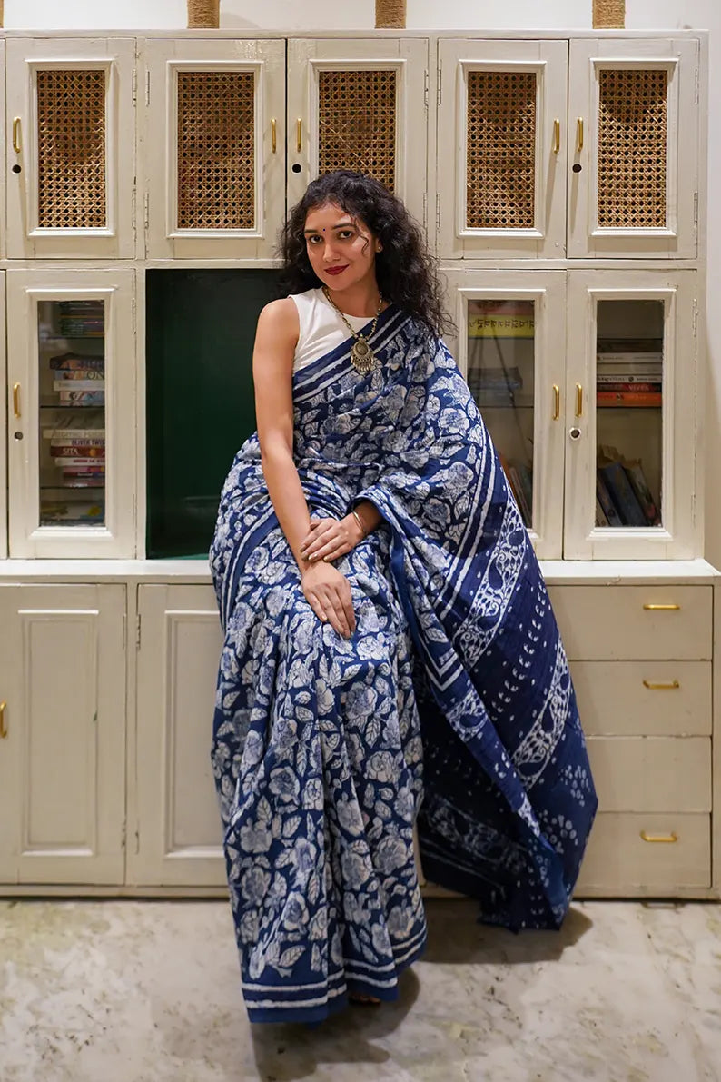 Why Gen-Z Loves These Easy-to-Style Draped Sari Designs in 2025