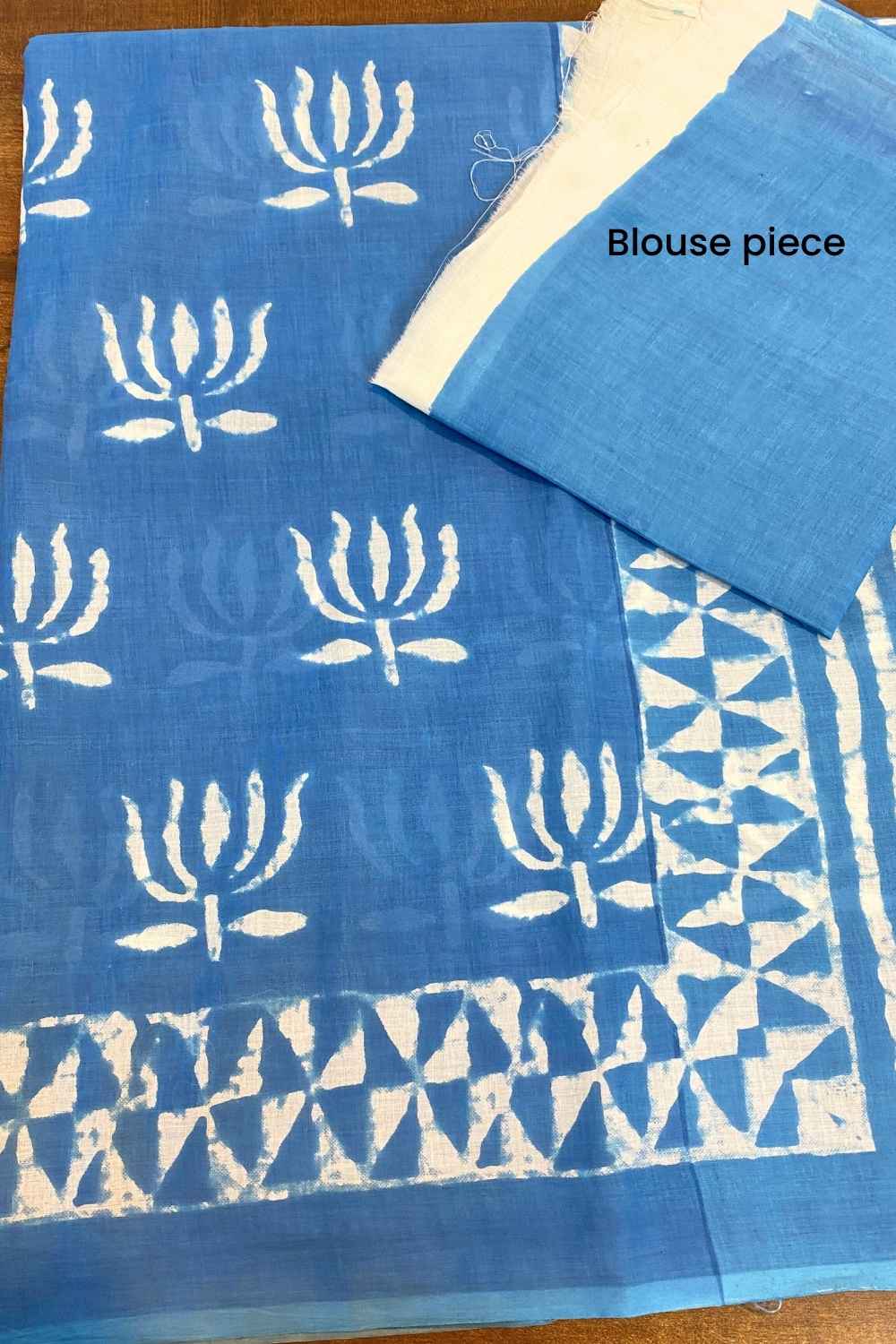 Calm is a Color Printed Mulmul Cotton Saree