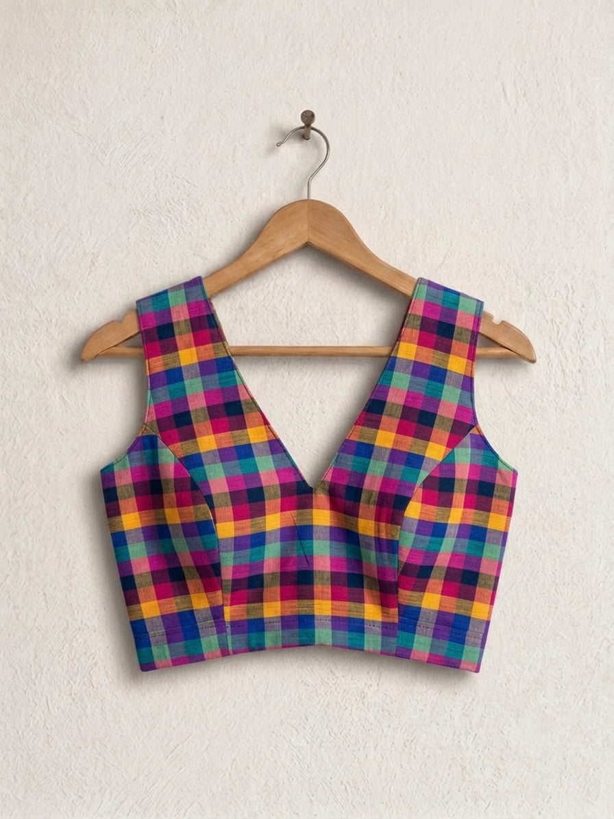 Sleeveless Blouse with V neck - Multicolor