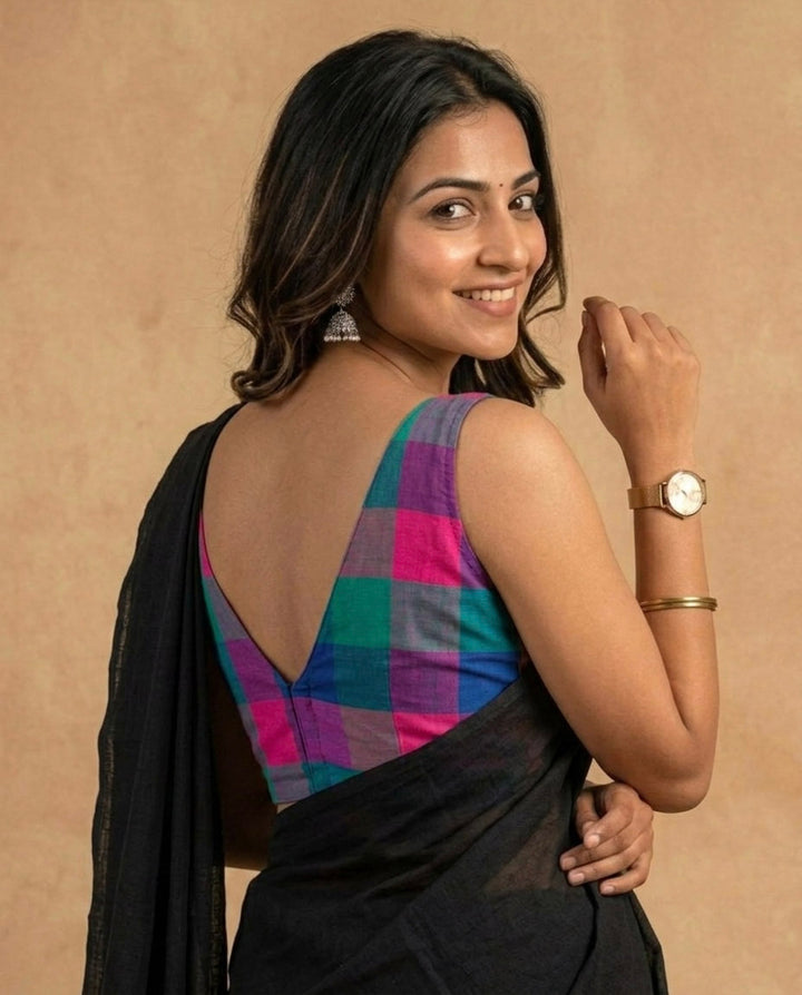 Sleeveless Blouse with V neck - Multicolor 4