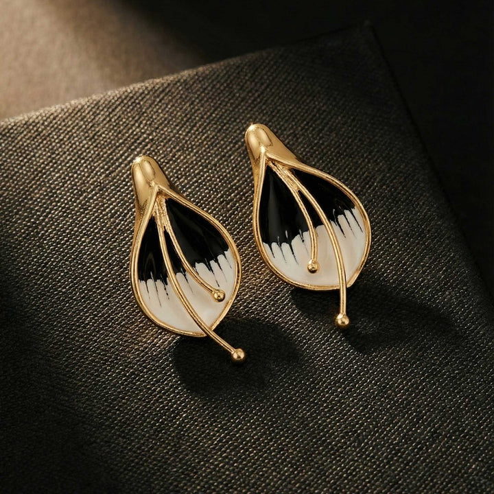 Petal Stud 18k Gold Plated Earrings