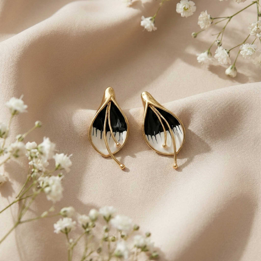 Petal Stud 18k Gold Plated Earrings