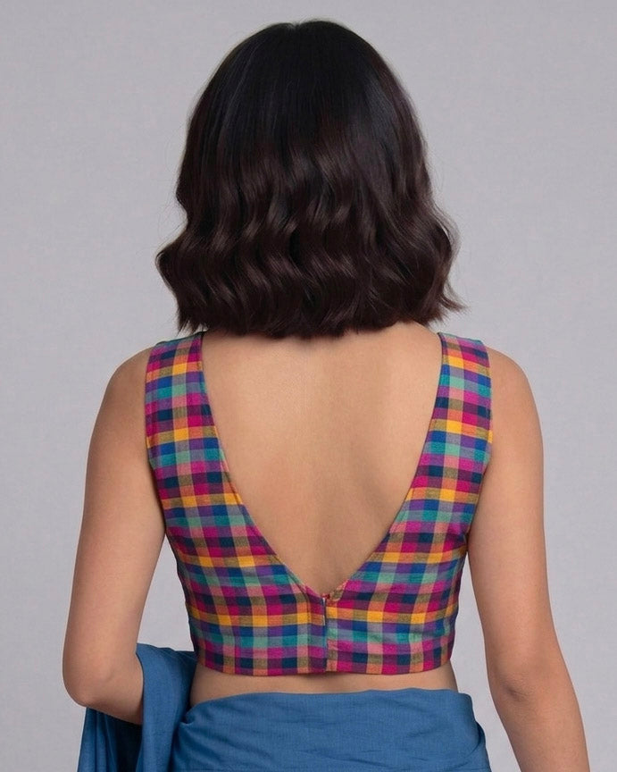 Sleeveless Blouse with V neck - Multicolor