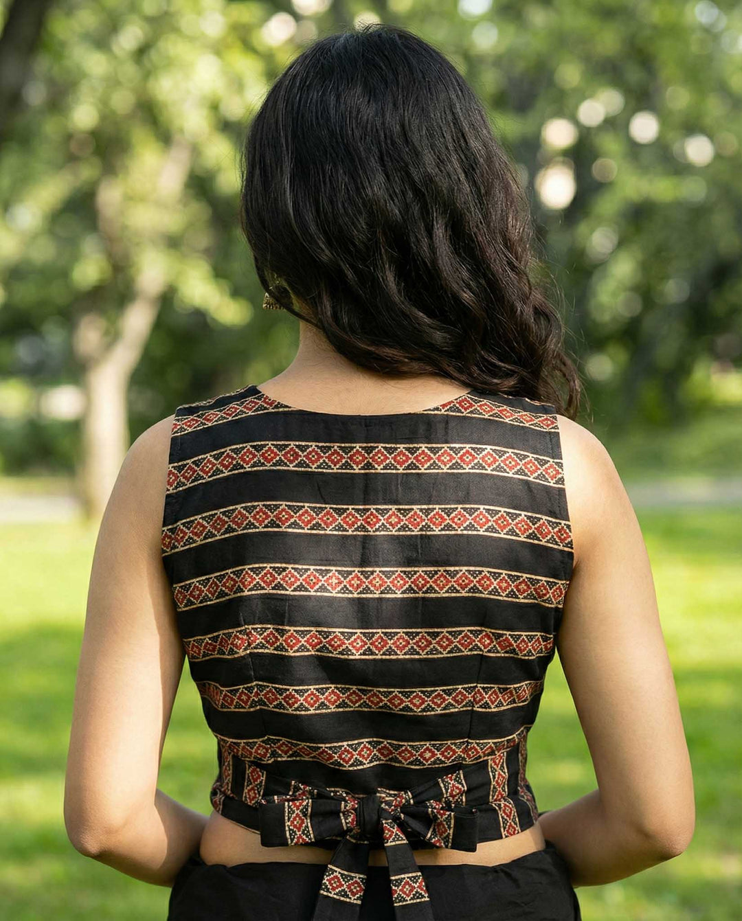 Off-Duty Black Cotton Vest Blouse