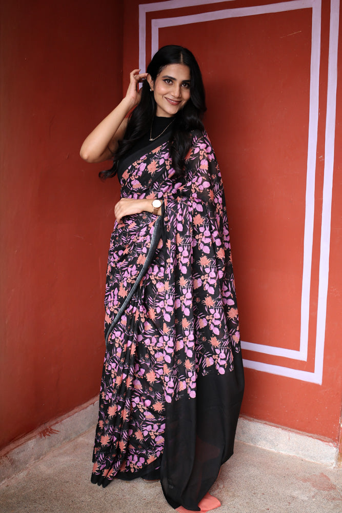 A Sunday Romance Printed Mulmul Cotton Saree