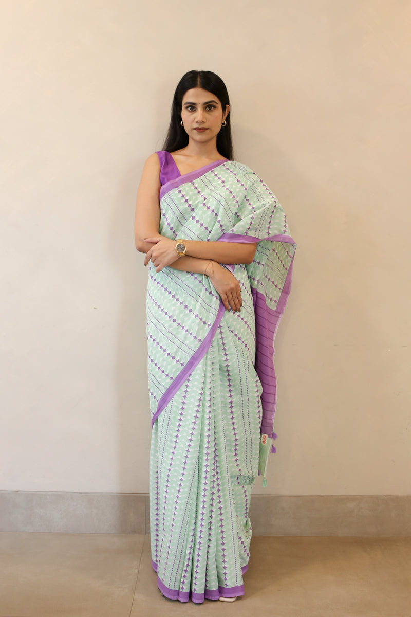 Canvas of Calm Printed Mulmul Cotton Saree