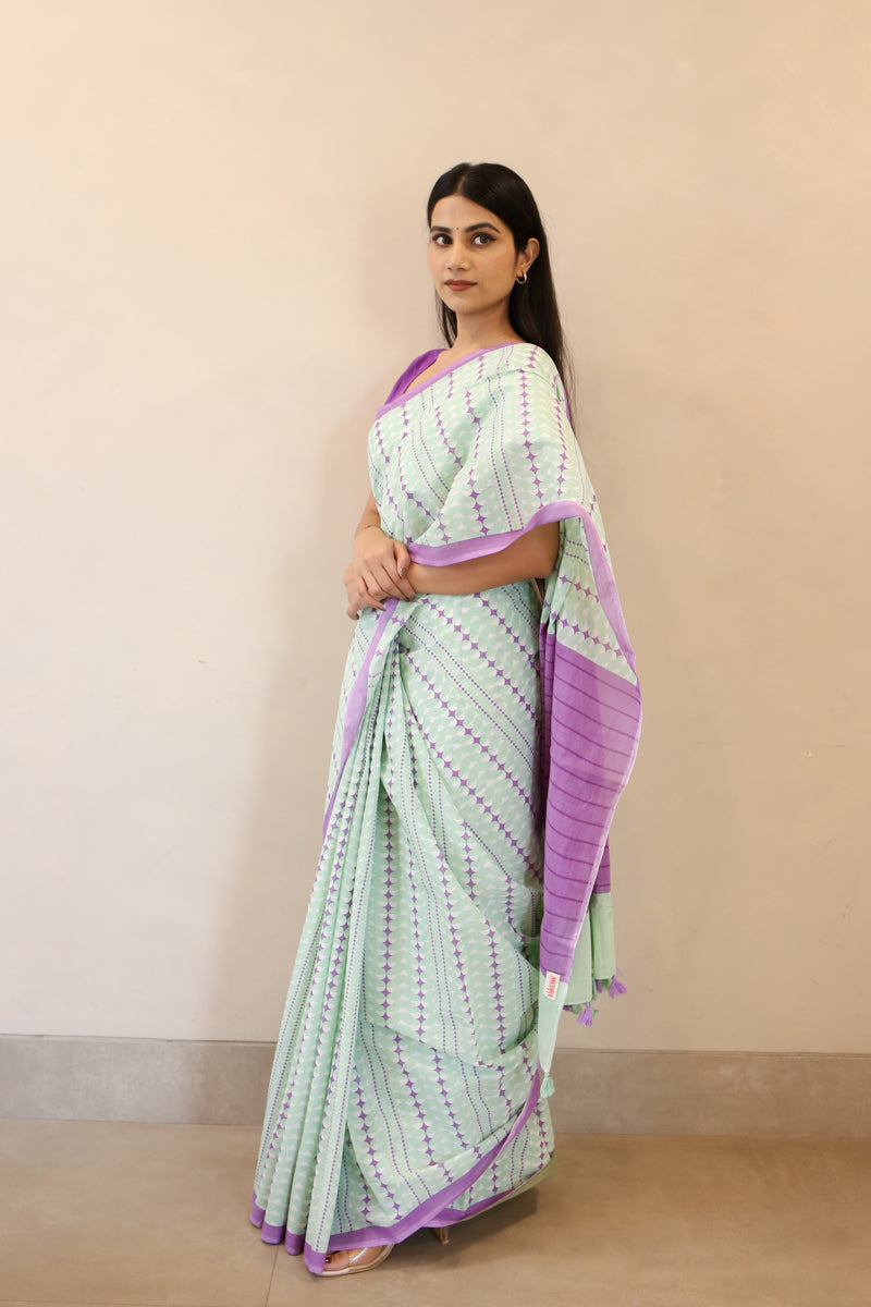 Canvas of Calm Printed Mulmul Cotton Saree