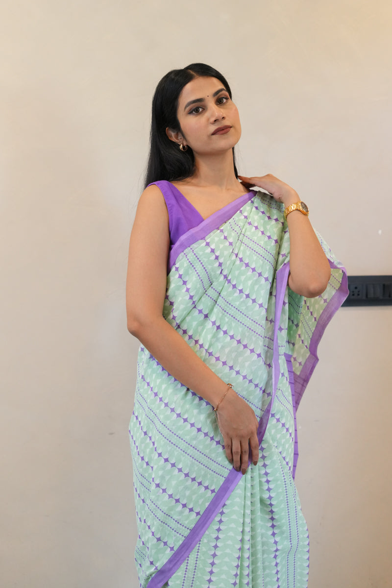 Canvas of Calm Printed Mulmul Cotton Saree