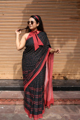 Disco Diva Printed Mulmul Cotton Saree
