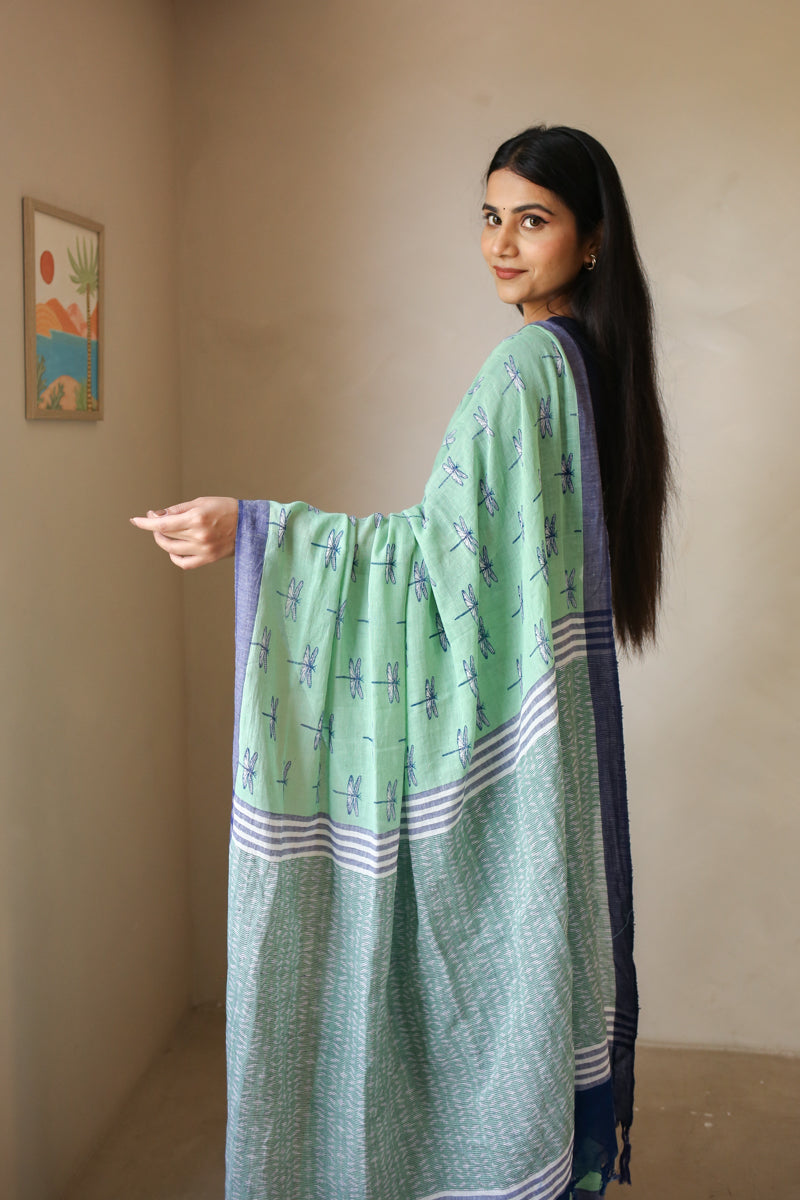 Dragonflies & Wind Handwoven Mulmul Cotton Printed Saree