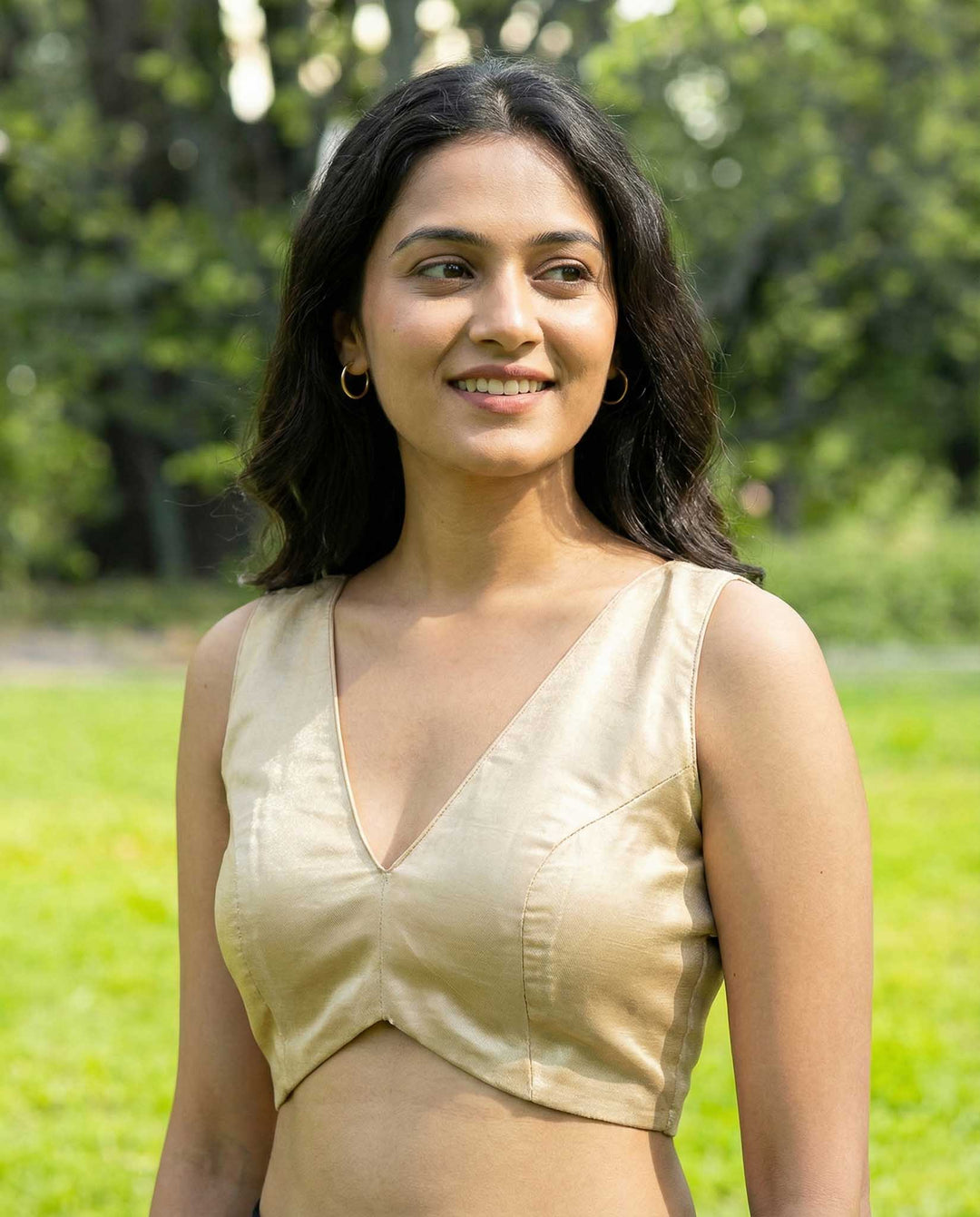 Basic Gold Tissue Sleeveless Princess-Cut Blouse