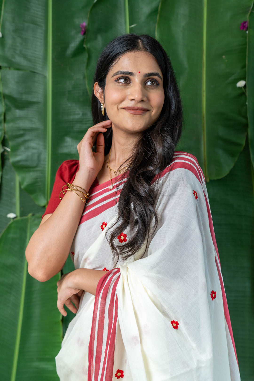 Red Blooms Embroidered Mulmul Cotton Saree