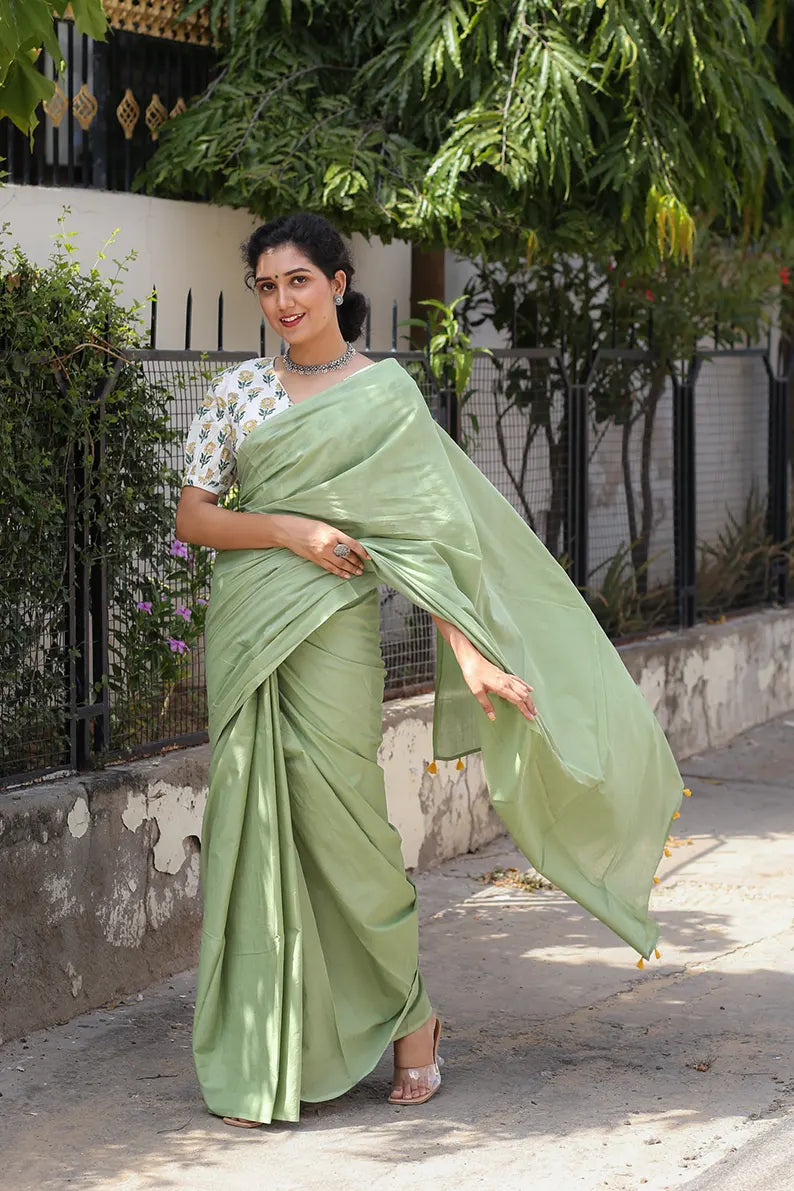 Fern Green - Mulmul Cotton Saree with Tassels