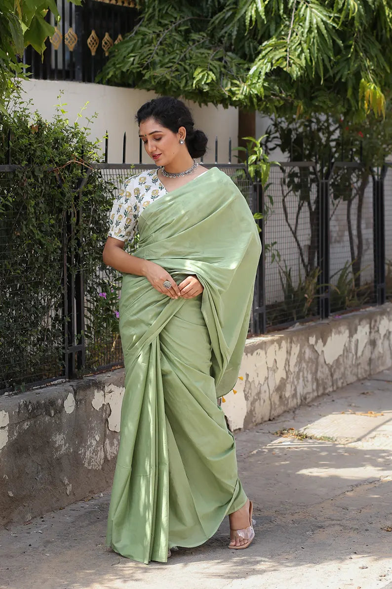 Fern Green - Mulmul Cotton Saree with Tassels