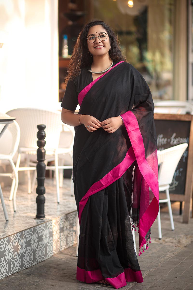 Black & Pink Handwoven Mulmul Cotton Saree