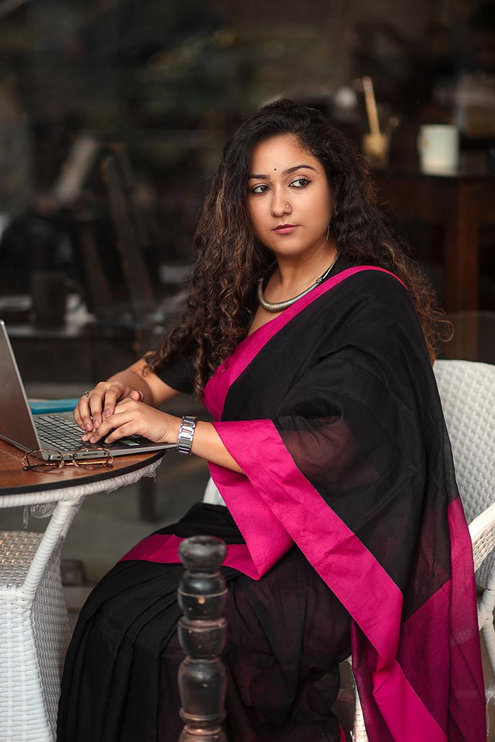 Black & Pink Handwoven Mulmul Cotton Saree