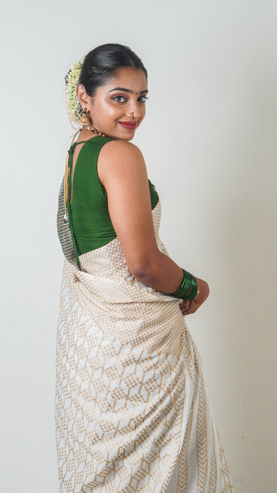 Kavya White Gold Mulmul Cotton Hand Block Print Saree