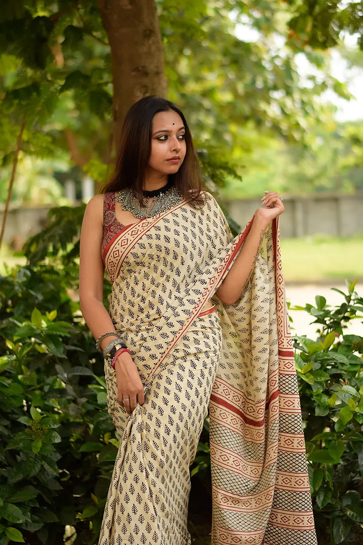 Desert Pine - Hand Block Print Mulmul Cotton Bagru Saree