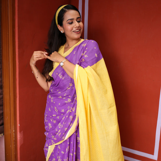 Polaroid Dreams Printed Mulmul Cotton Pre-stitched Ready to Wear Saree with Pocket