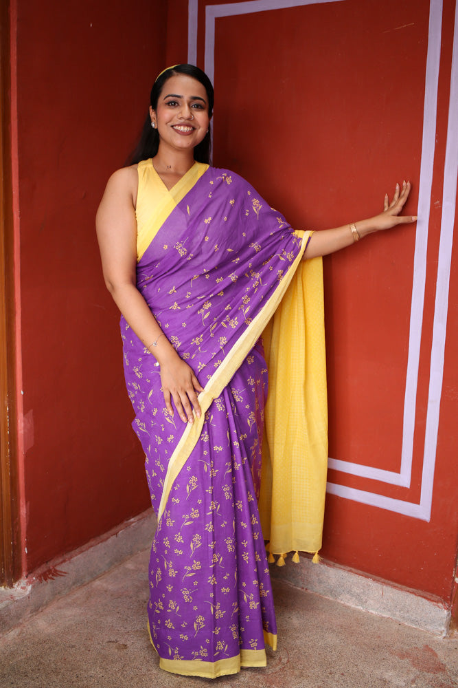 Polaroid Dreams Printed Mulmul Cotton Saree