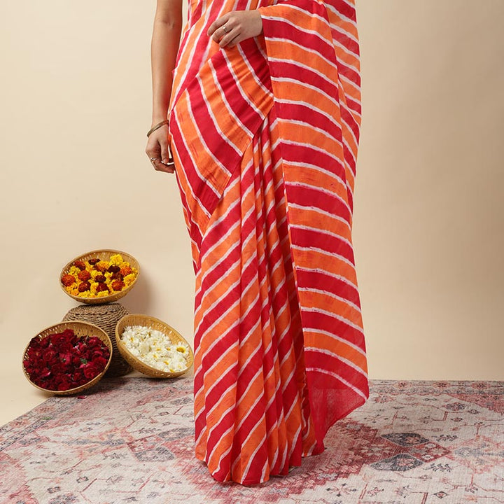 Red Paprika Leheriya Tie-dye Mulmul Cotton saree