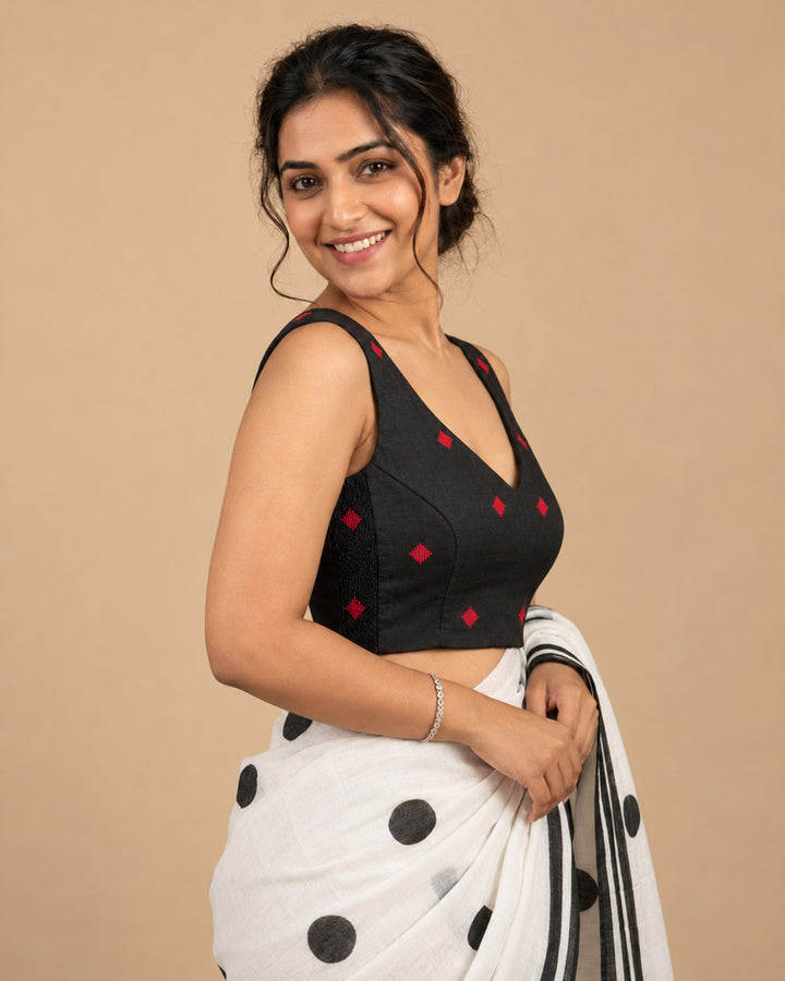 2-in-1 Reversible Stretchable V-Neck Sleeveless Art Silk & Cotton Blouse - Red & Black