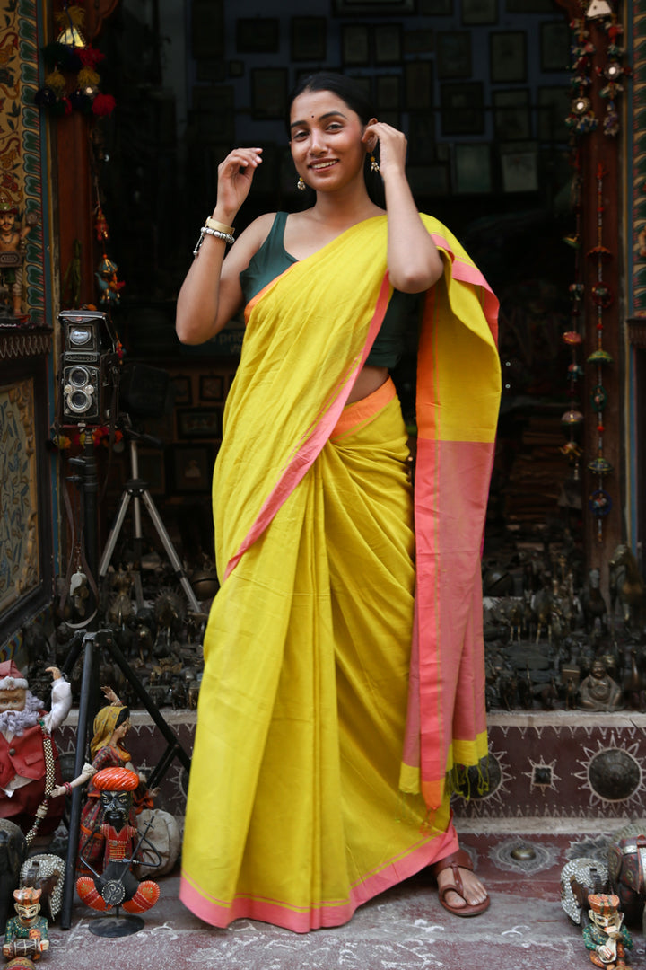 Roshni - Handwoven Pure Mulmul Cotton Saree