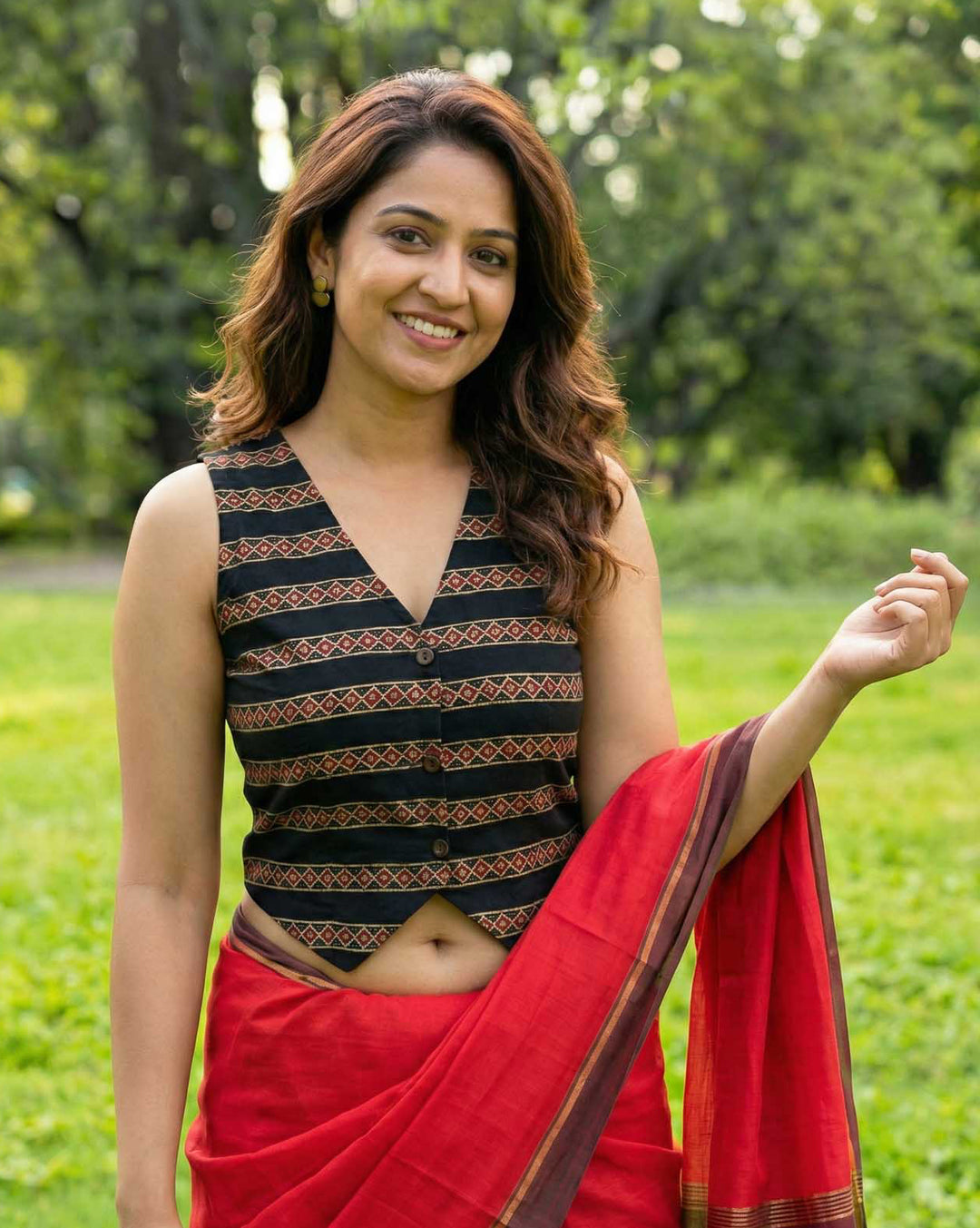 Off-Duty Black Cotton Vest Blouse