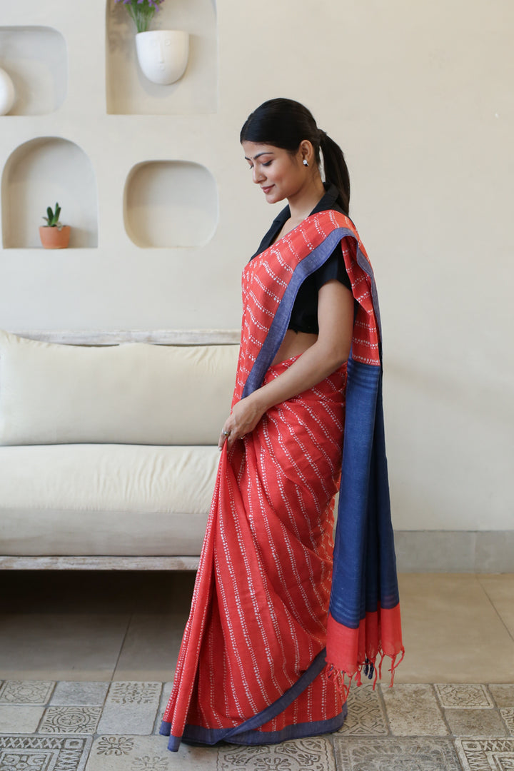 Stripe & Bloom Handwoven Mulmul Cotton Printed Saree
