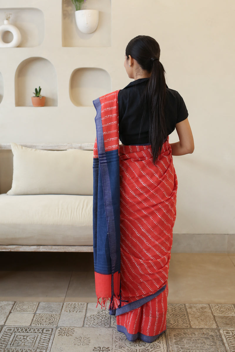 Stripe & Bloom Handwoven Mulmul Cotton Printed Saree
