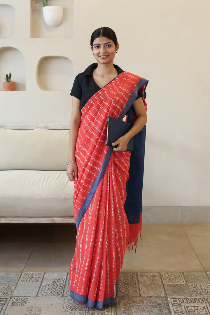 Stripe & Bloom Handwoven Mulmul Cotton Printed Saree