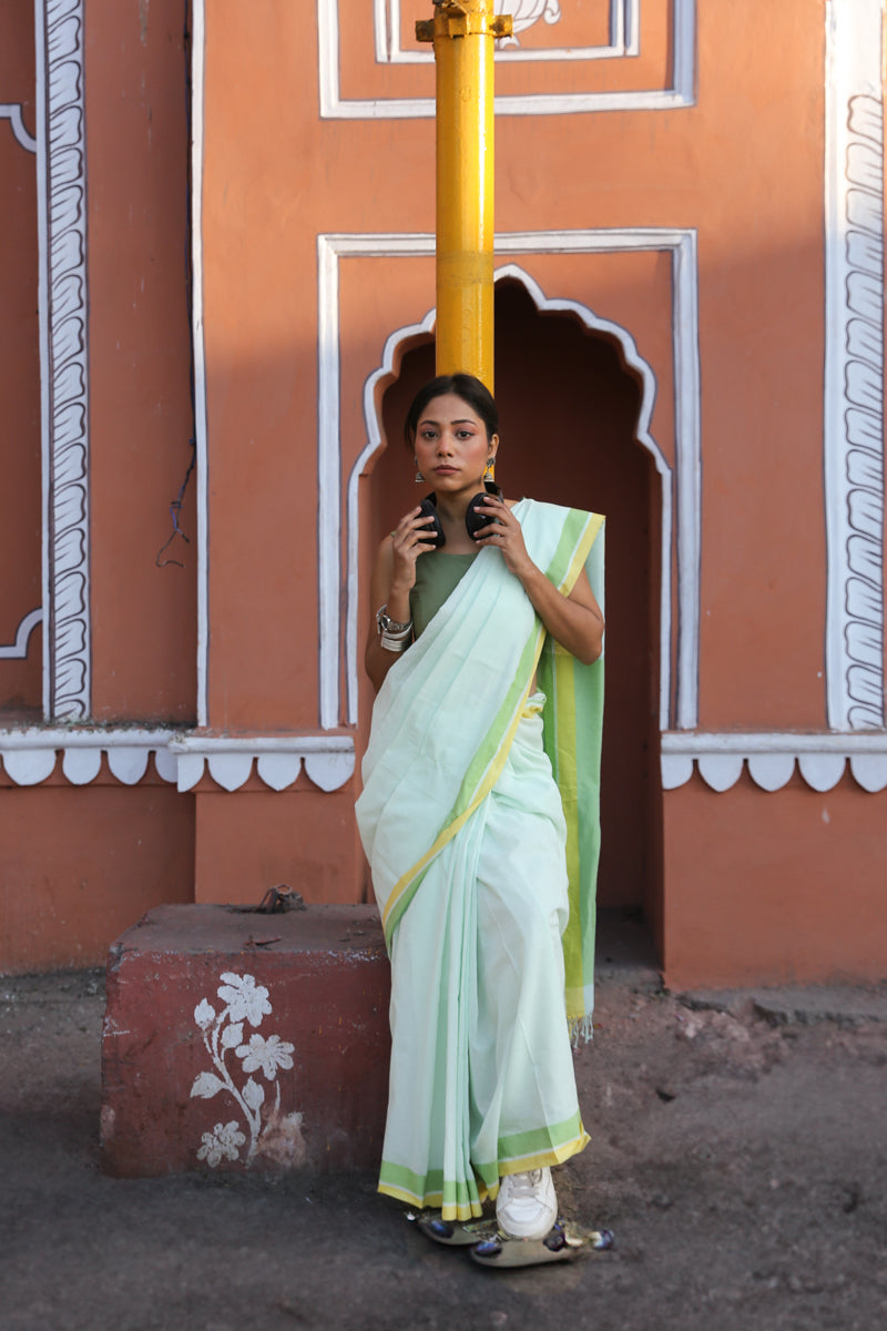 Subah - Handwoven Pure Mulmul Cotton Saree