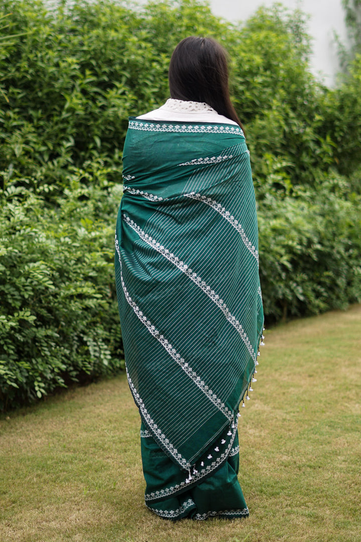 Teal Tapestry Handwoven mulmul cotton saree