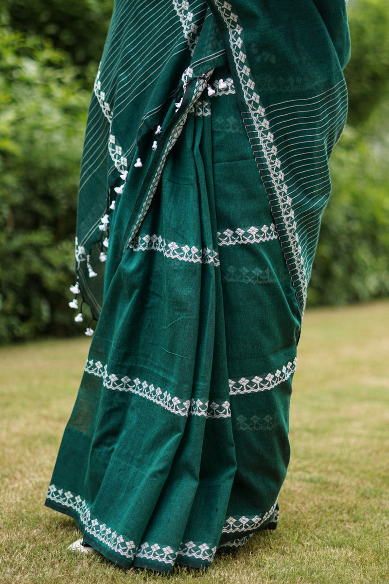 Teal Tapestry Handwoven mulmul cotton saree