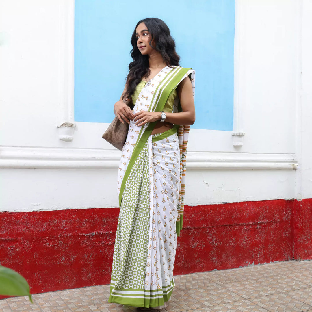 Limelight - Mul Cotton Hand Block Printed Saree