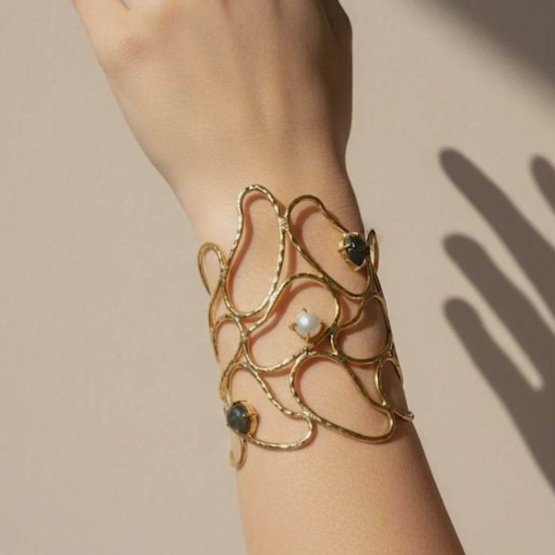 Abstract Wire 18k Gold Plated Bracelet