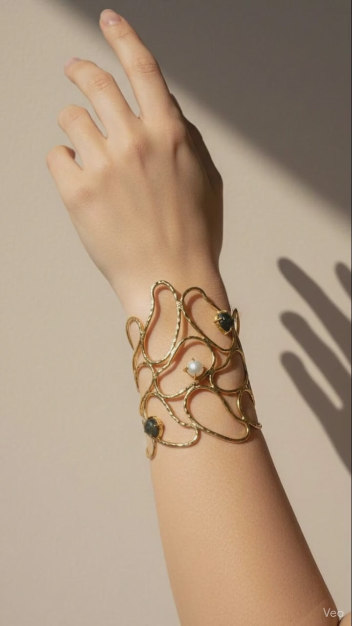 Abstract Wire 18k Gold Plated Bracelet
