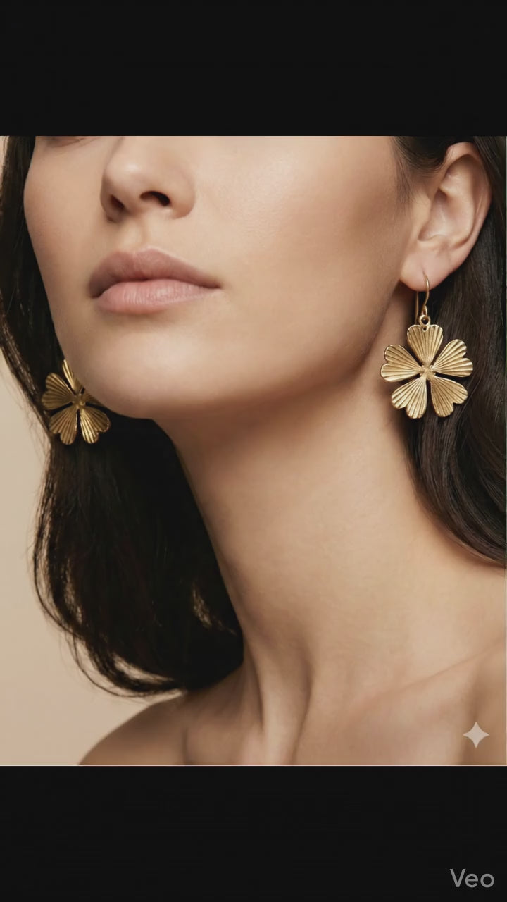 Floral Motif 18k Gold Plated Earrings