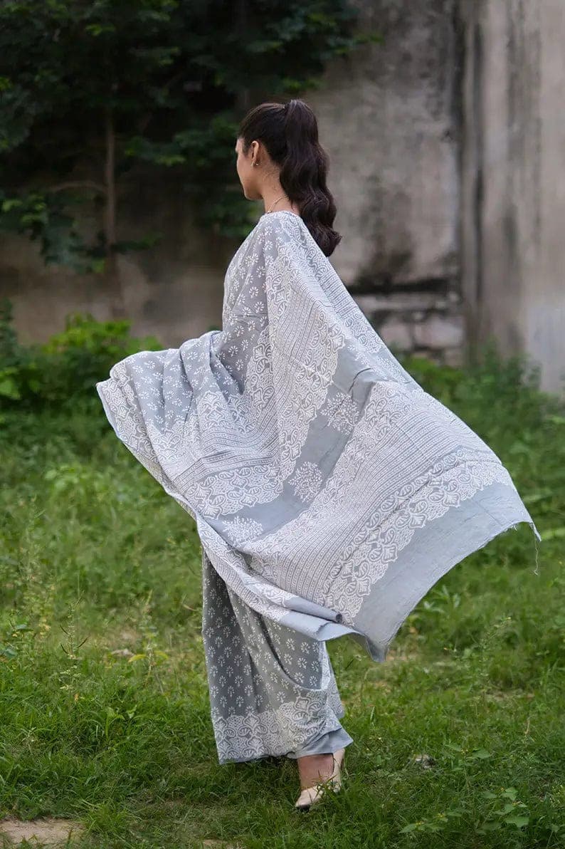 Postcard from Poona - Light Grey Block Print Mulmul Cotton Bagru Saree - Moora