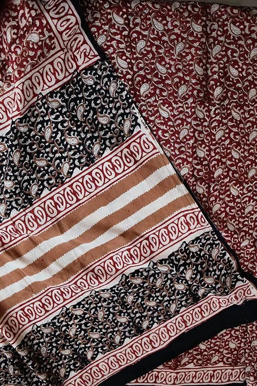 Paisley Crush - Hand Block Print Mulmul Cotton Bagru Saree